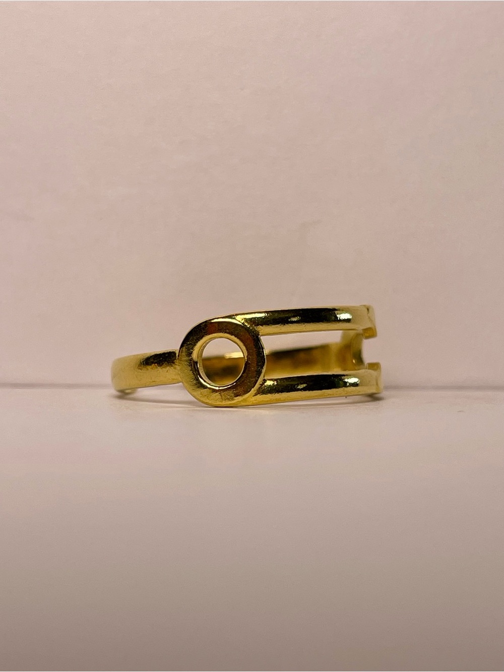 Gold Paperclip Ring - Picture 6 of 6
